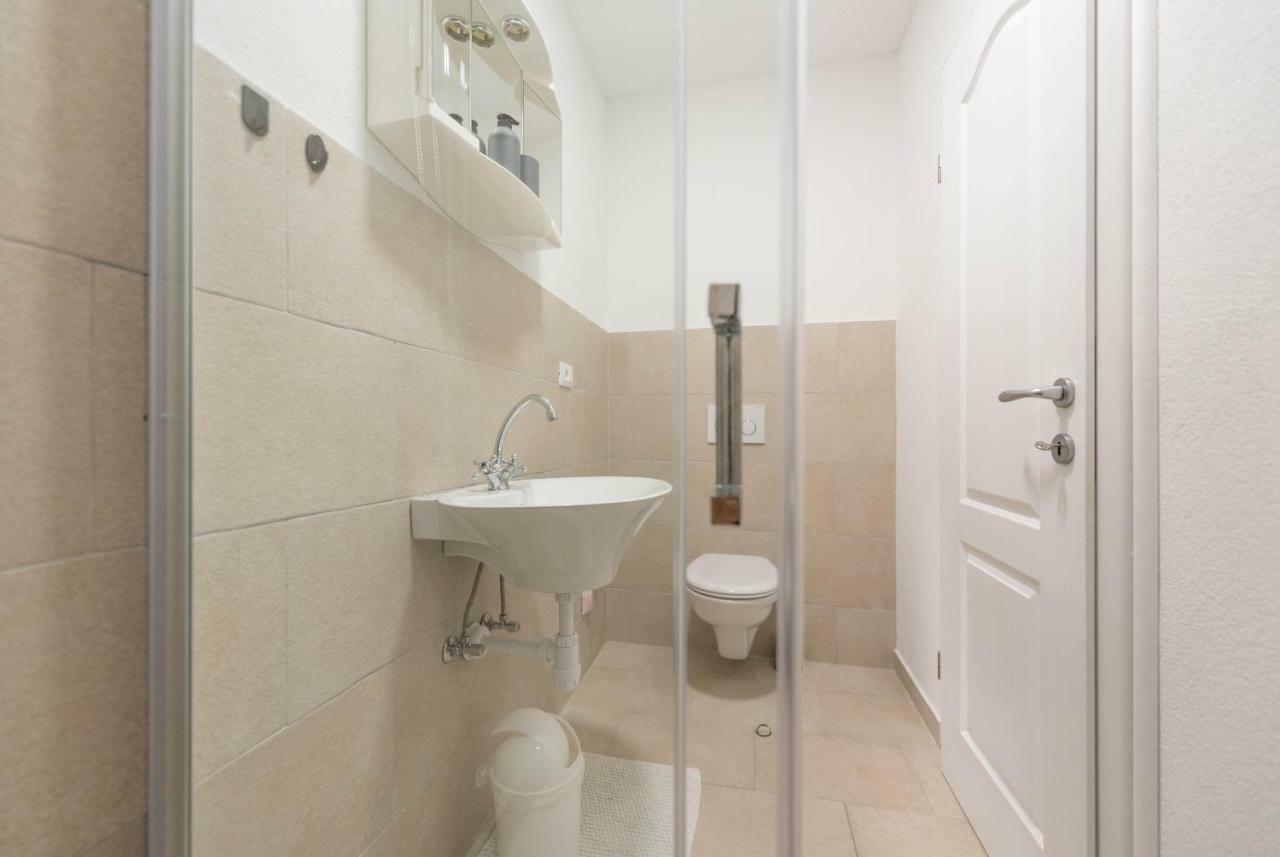 Obala Apartment พอดโกรา ภายนอก รูปภาพ