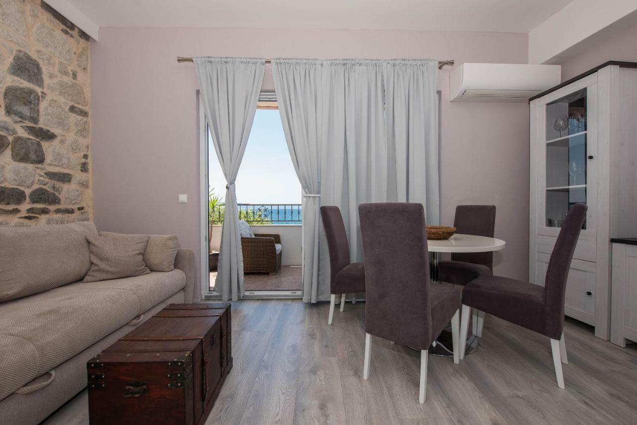 Obala Apartment พอดโกรา ภายนอก รูปภาพ